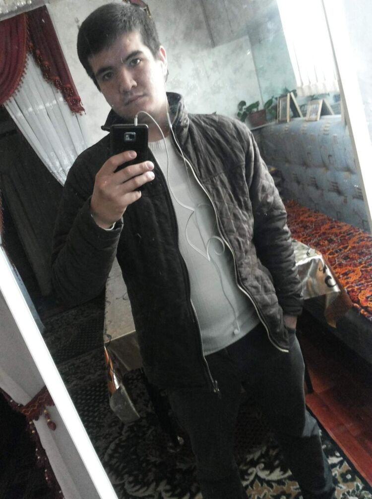  ,   Baxa, 33 ,   