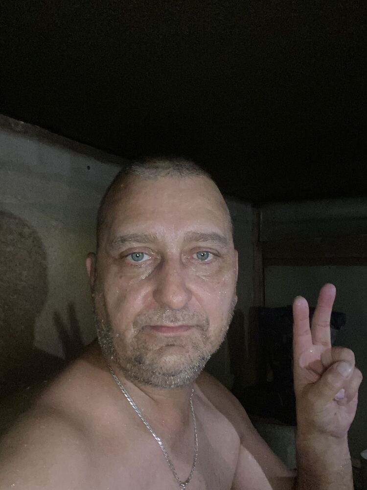  40986173  , 47 ,    