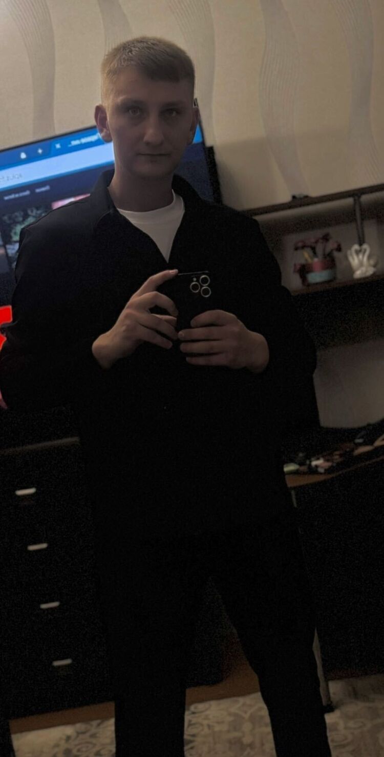  46809213  , 31 ,    