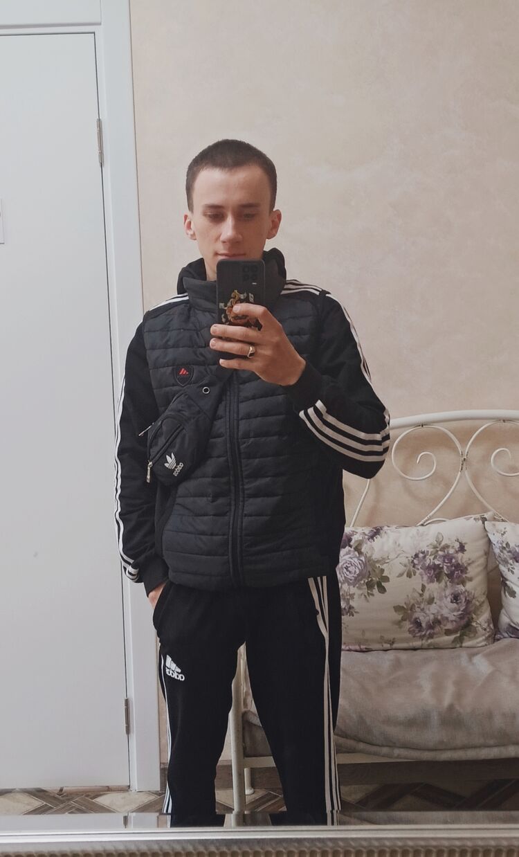  34661473  , 27 ,    