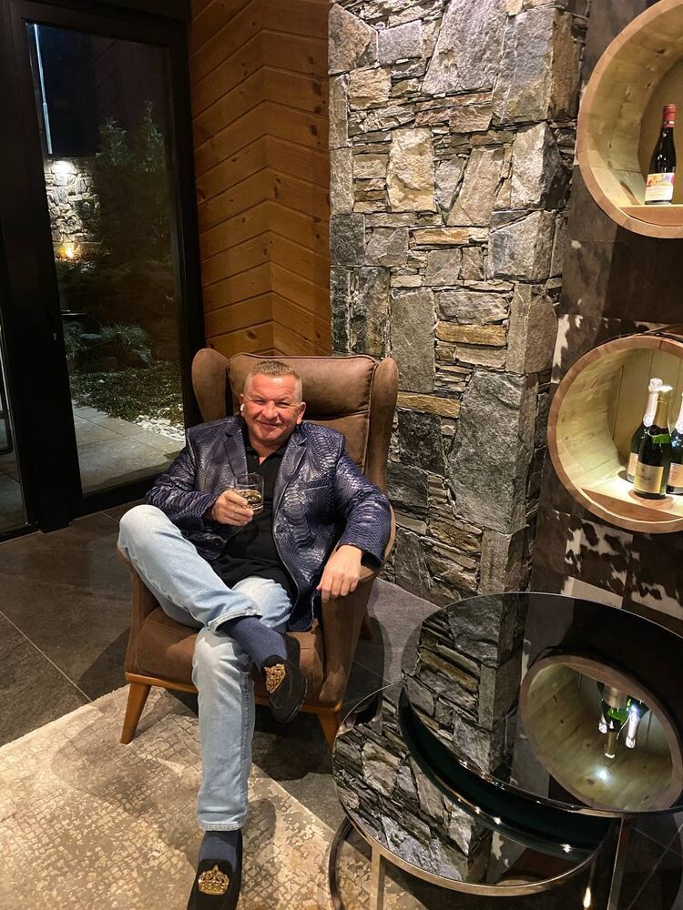  ,   Vladimir, 55 ,   ,   