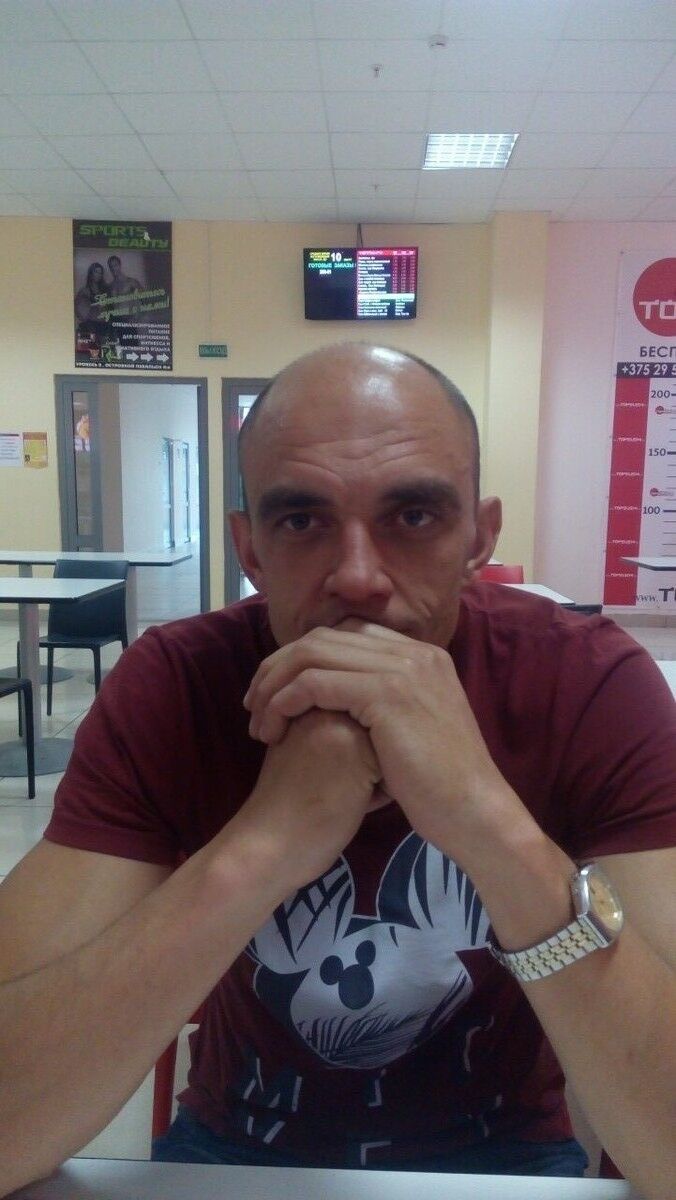  10732793  Dima, 45 ,    