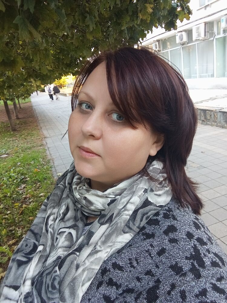  54244243  Kristina, 39 ,    