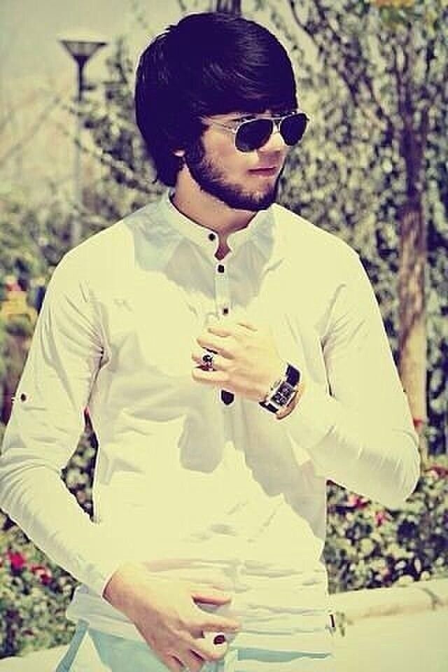  10079383  Timur, 28 ,    