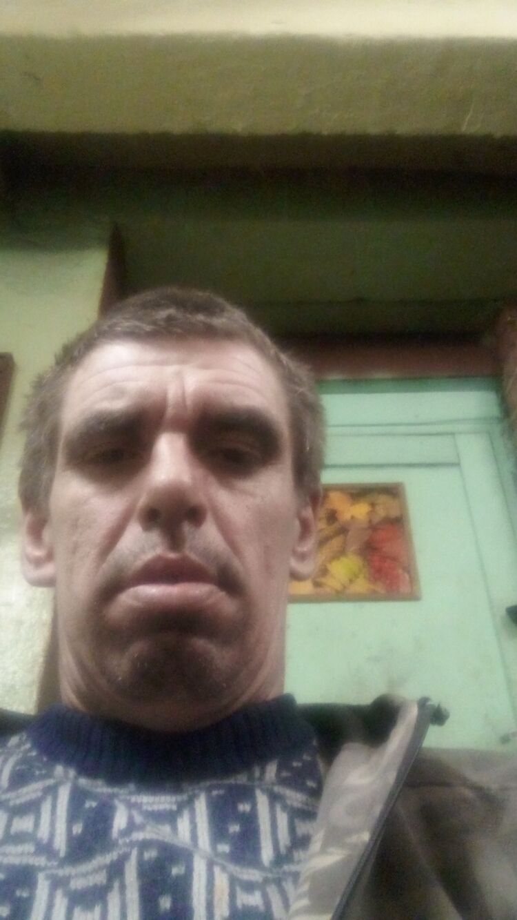  54281553  Andrey, 46 ,    