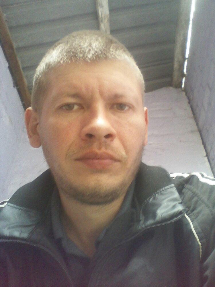  ,   Ruslan, 37 ,   ,   , c 