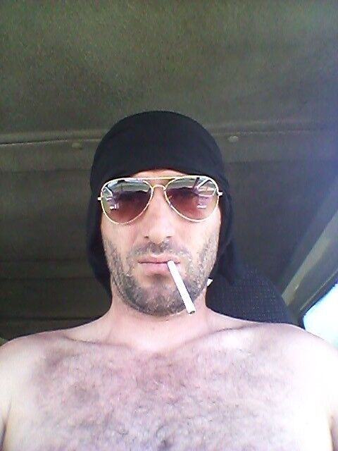  6593123  Davit, 44 ,    