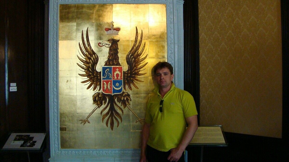  ,   Serg, 47 ,   