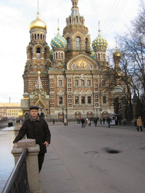  6625023  Viktor, 68 ,    