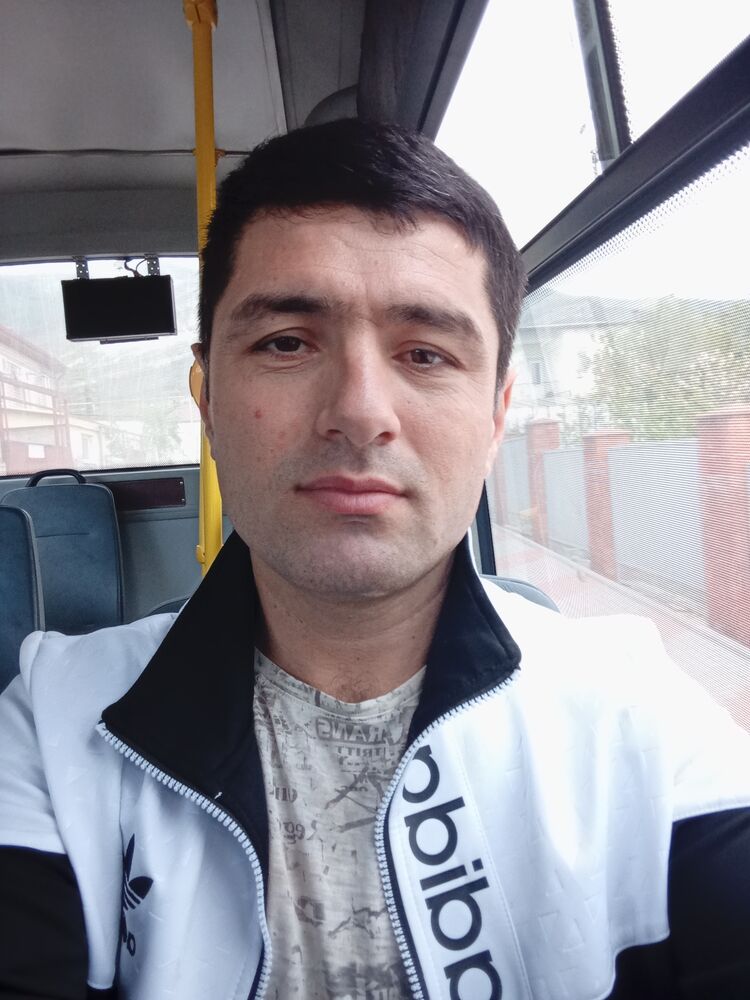  42497073  , 34 ,    