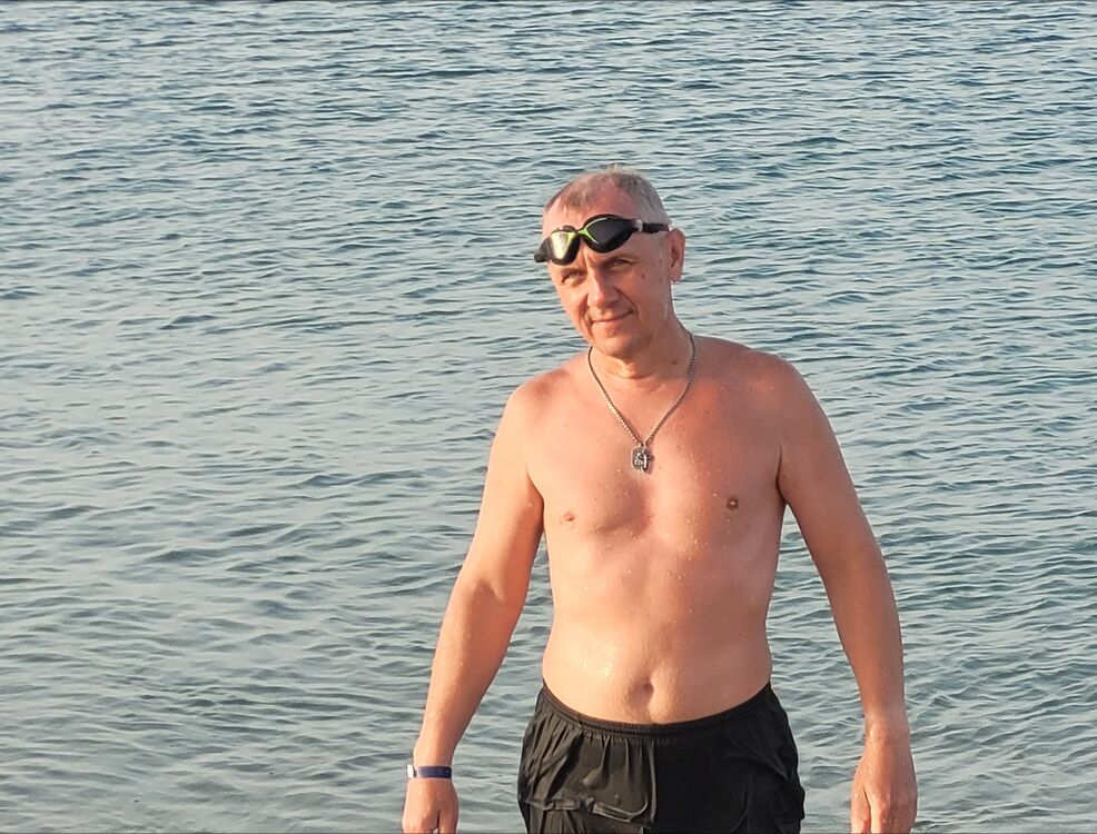  38447833  , 55 ,    -