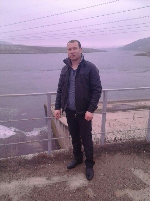 7270643  Valentin, 32 ,    