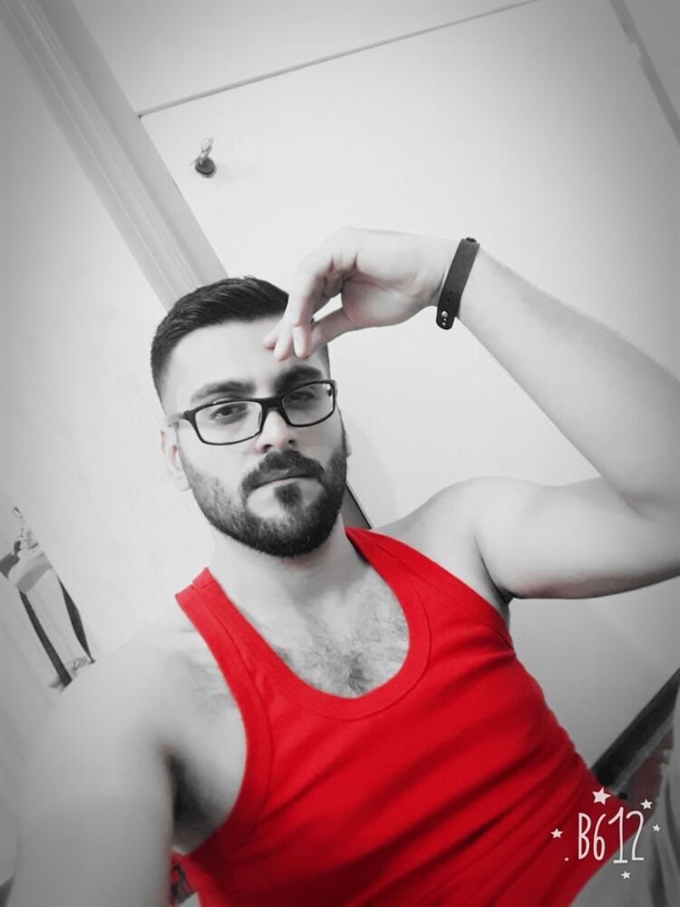  41561463  Xuseyn, 35 ,    