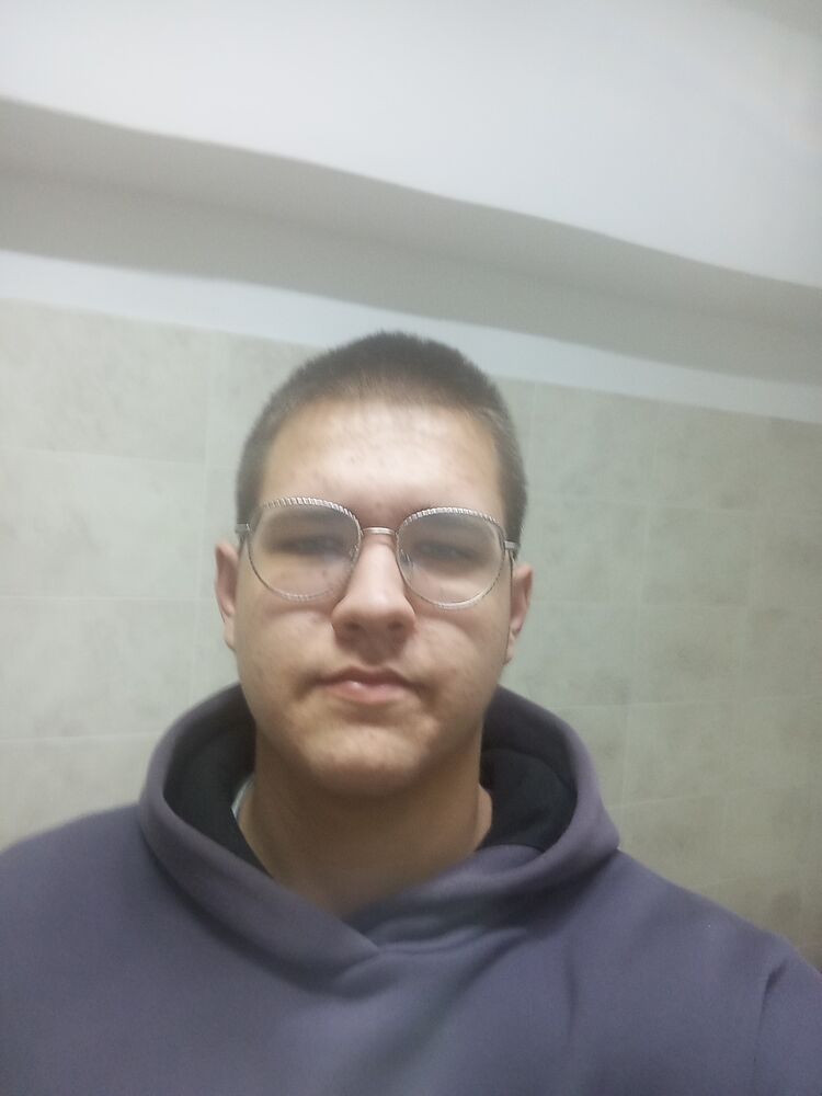  49241893  Alex, 22 ,    