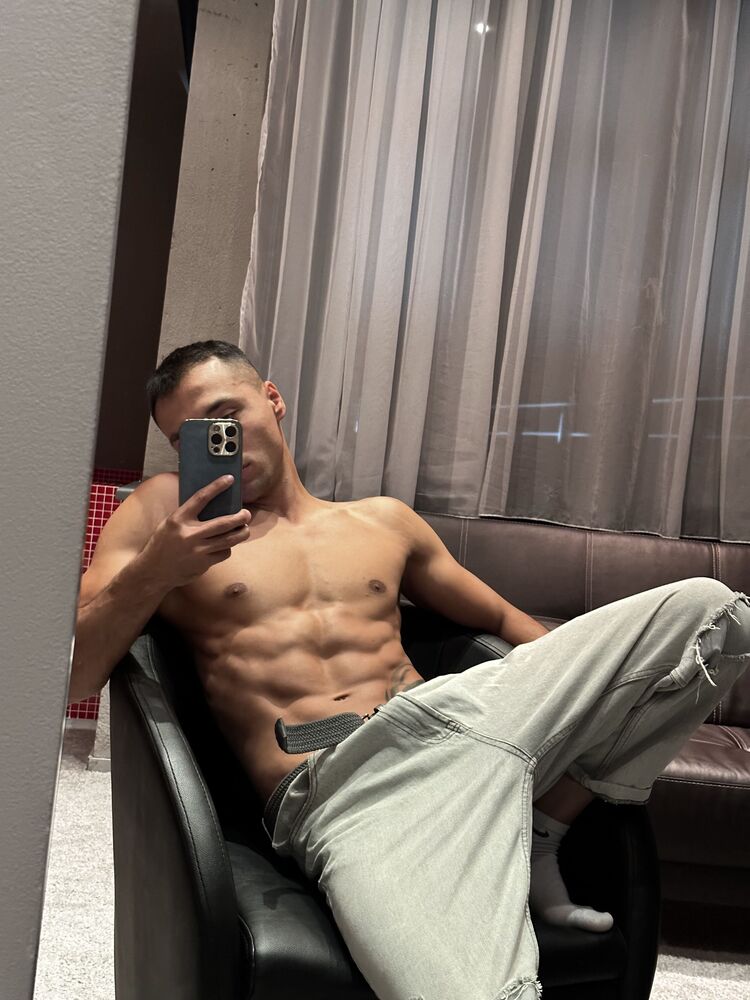  39102953  , 27 ,    