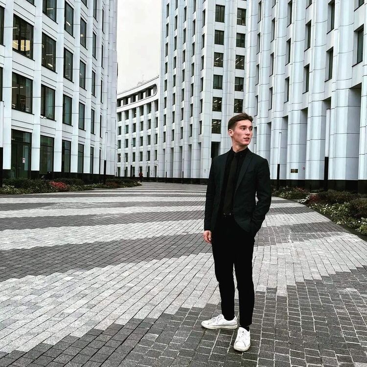 ,   Alex March, 24 ,   ,   