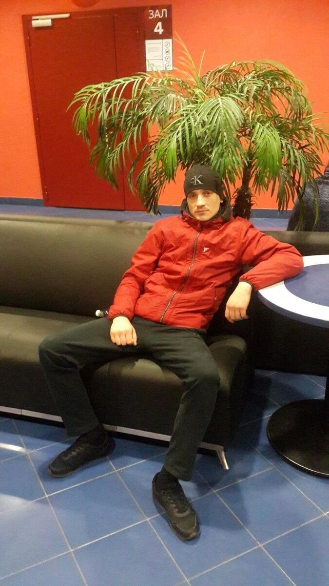  12173993  Stanislav, 39 ,    