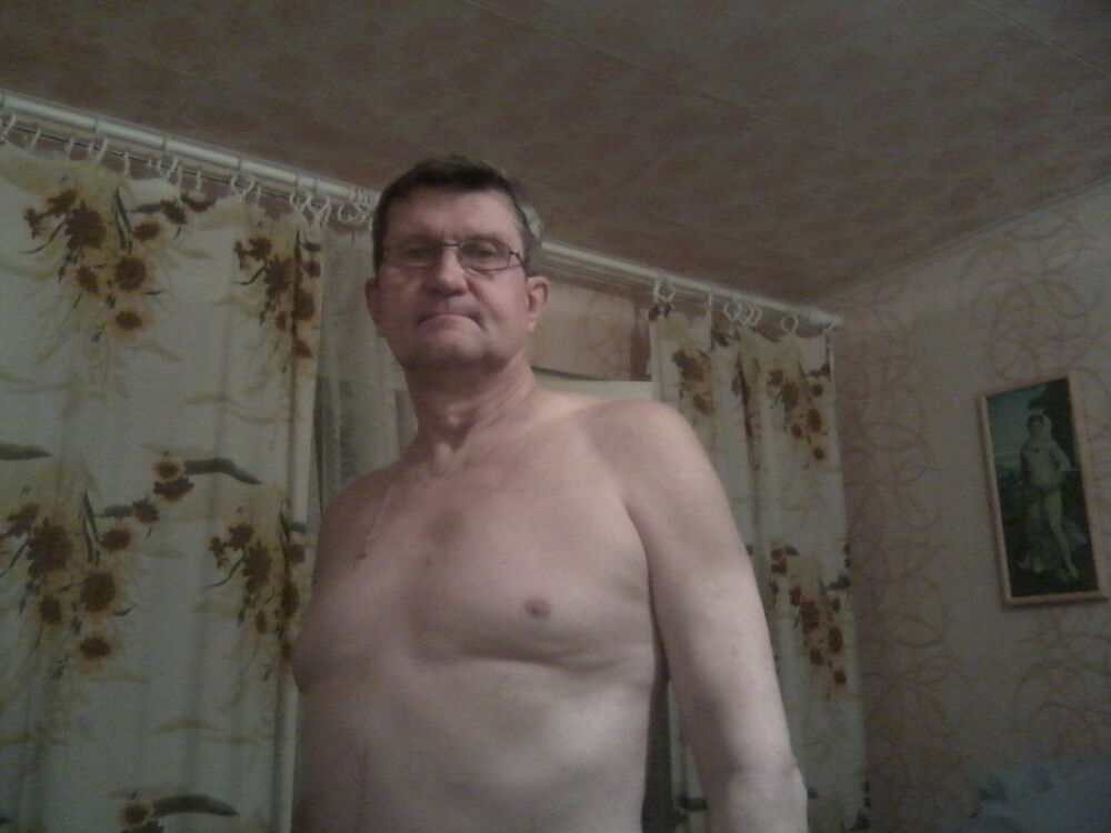 10652153  Sergey, 62 ,    