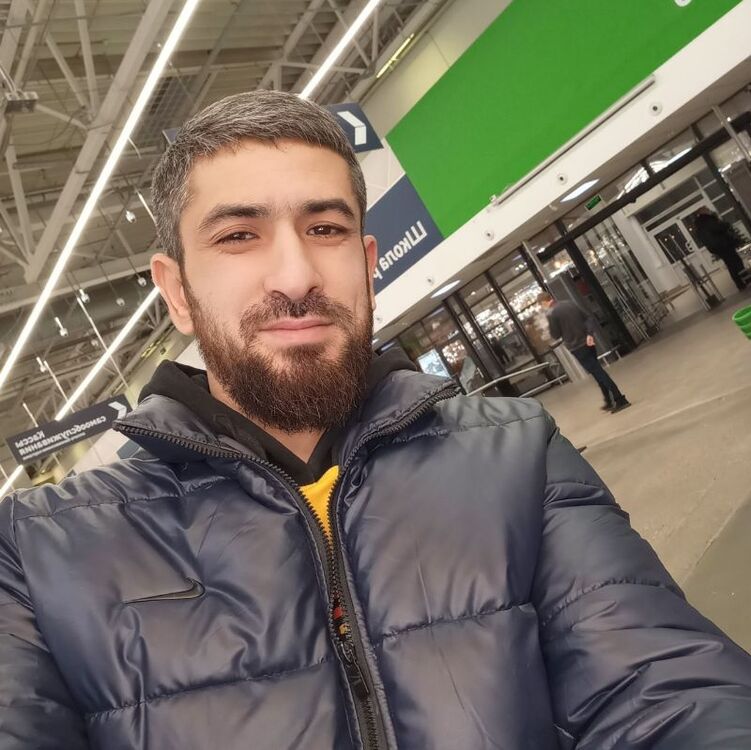  47683953  Aziz, 41 ,    