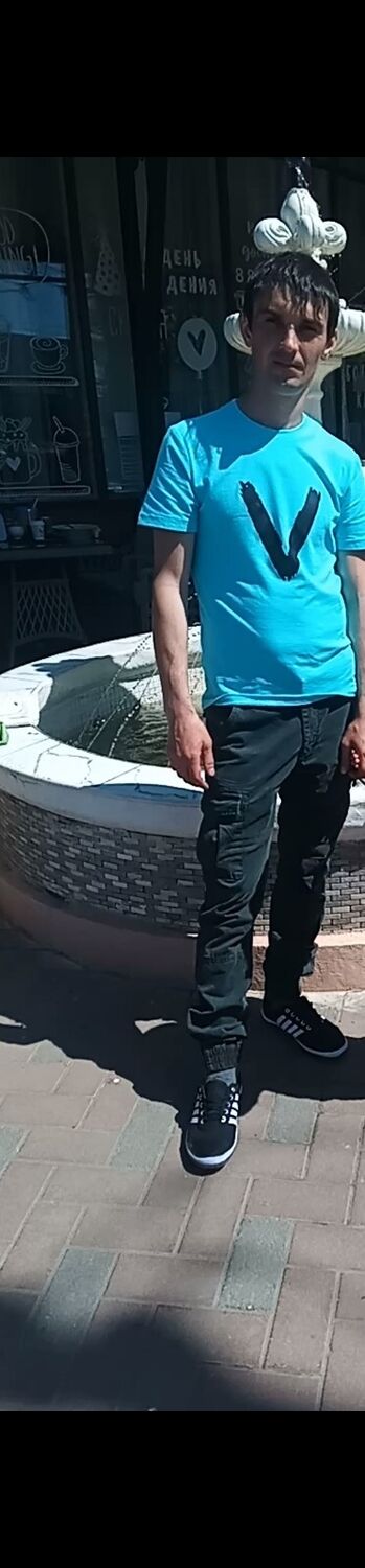  28572453  , 30 ,    