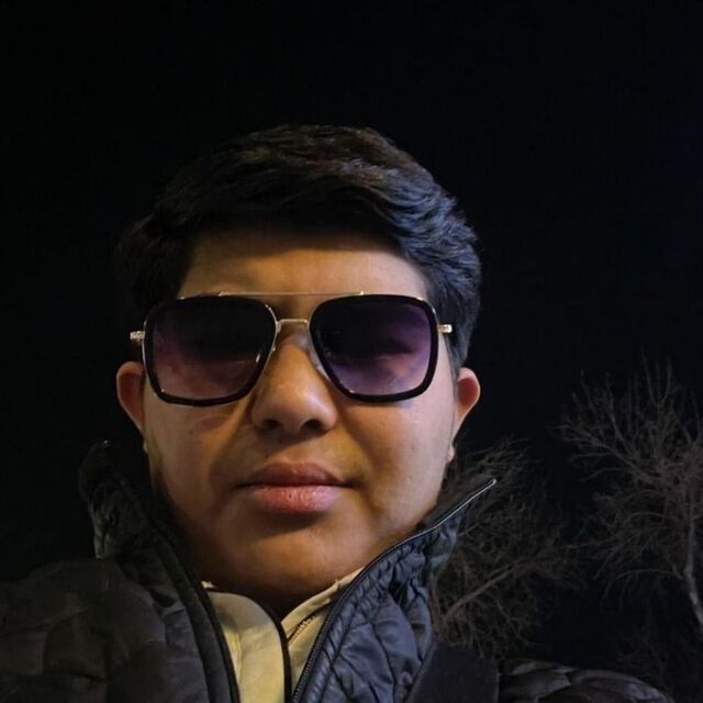  42504243  Aziz, 20 ,    