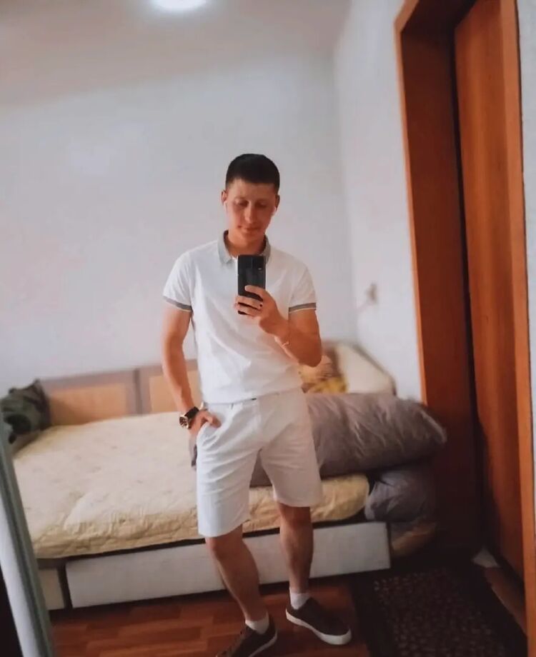  35915653  , 25 ,    
