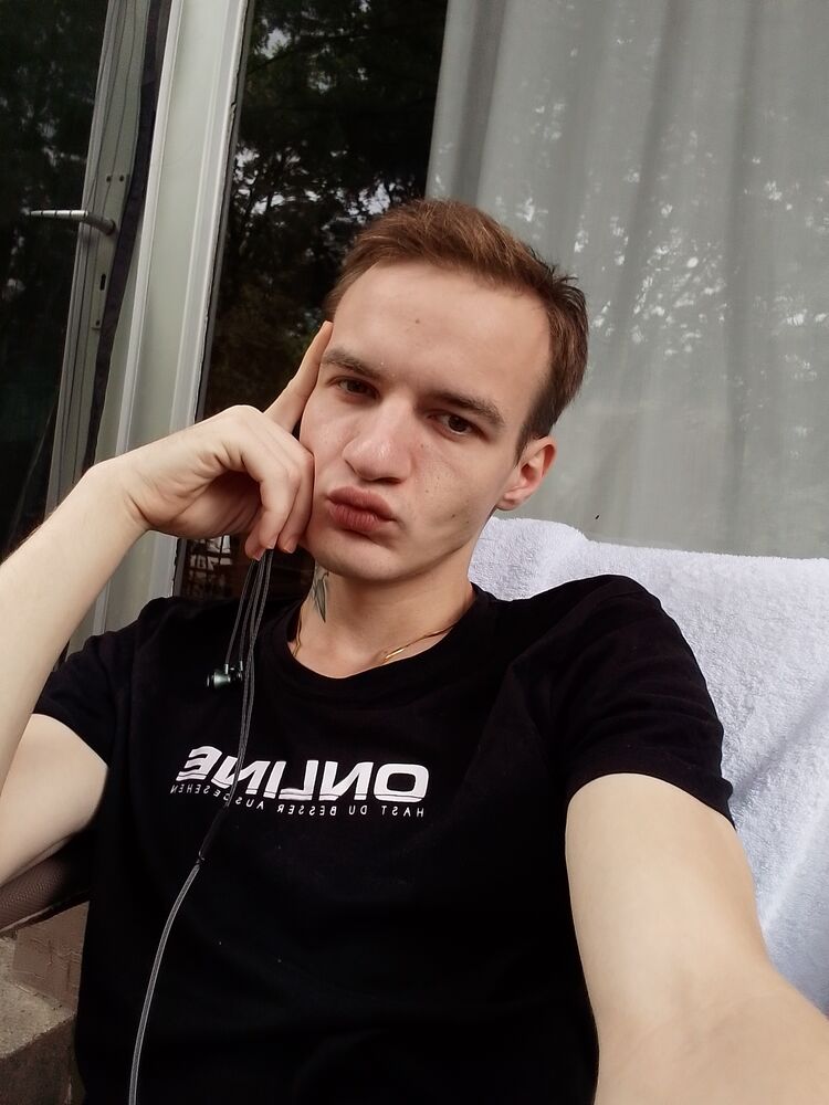  ,   Evgeniy, 24 ,   ,   