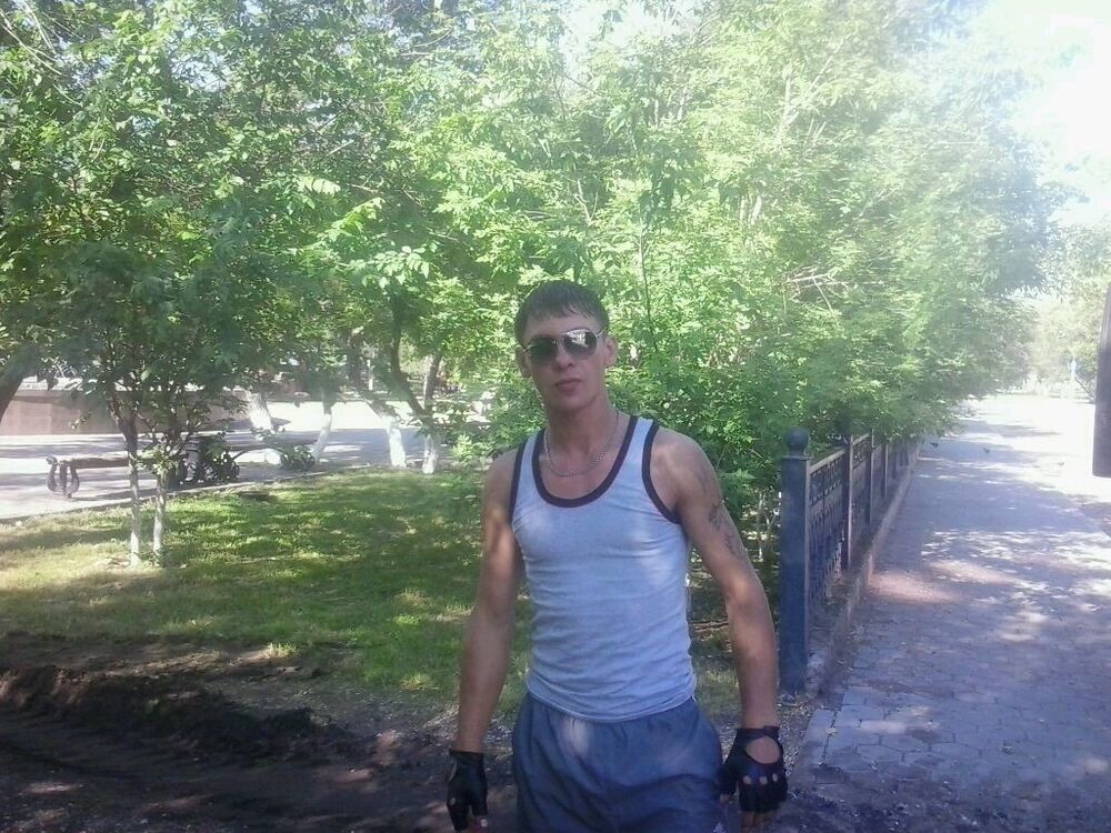  ,   Igor, 36 ,   