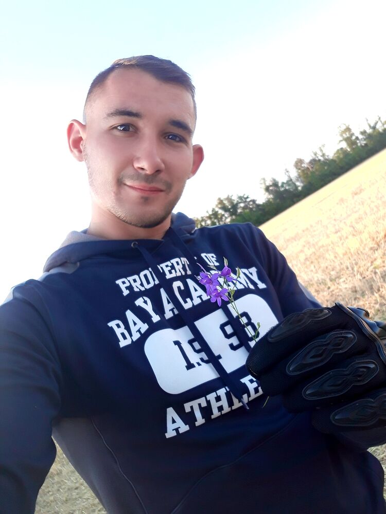  28784253  Aleksandr, 27 ,    