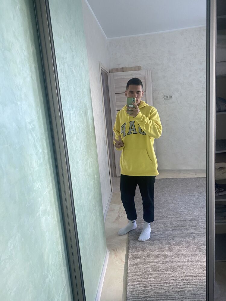  31687393  , 22 ,    