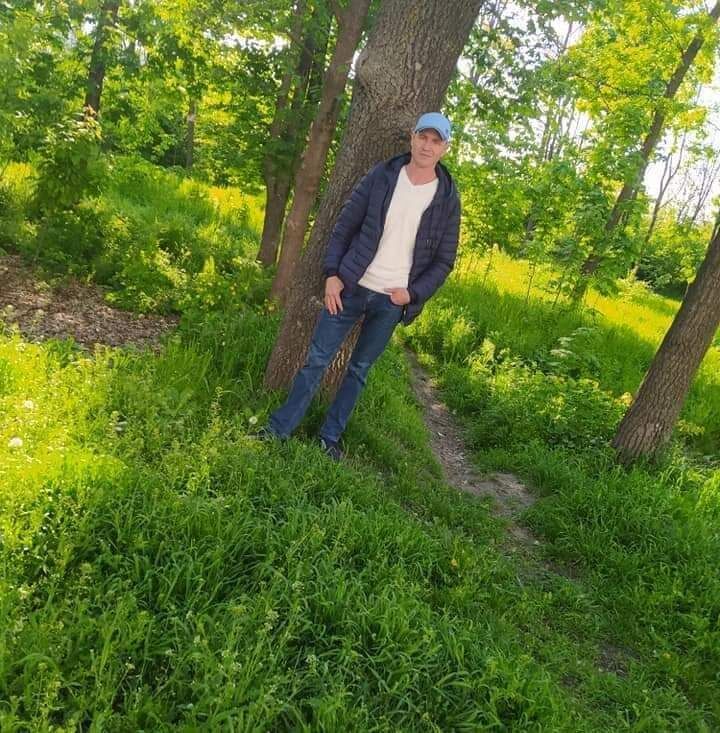  ,   Dima, 37 ,   ,   
