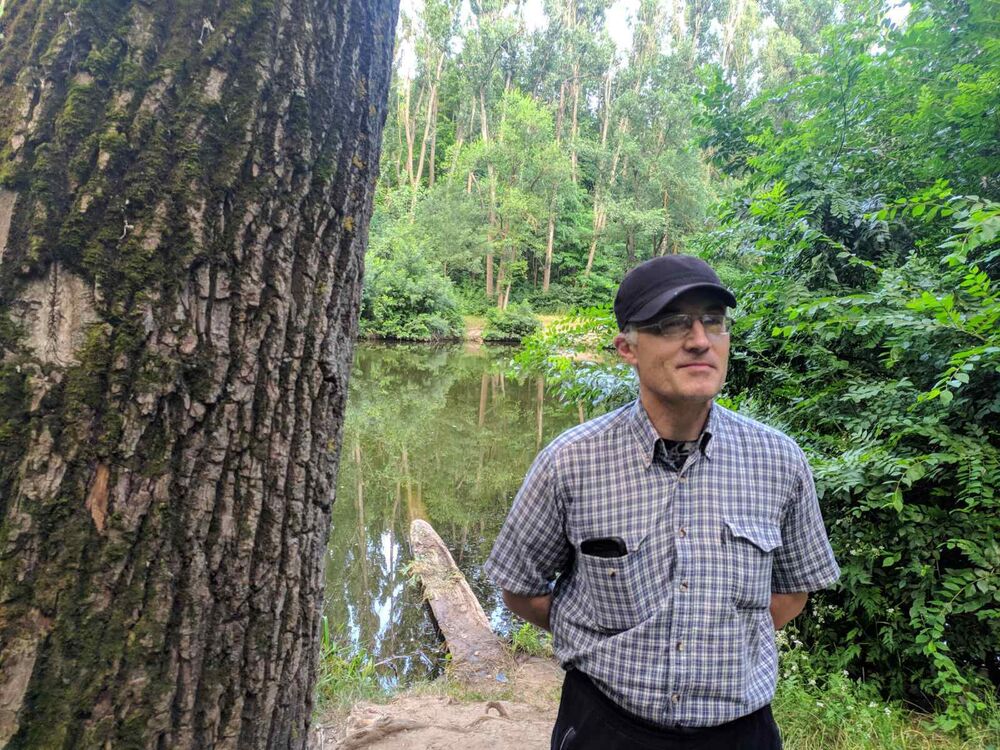  ,   Viorel, 52 ,   ,   