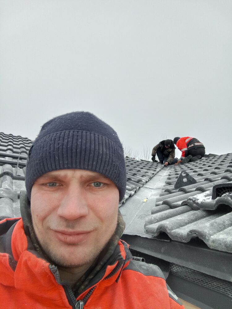  49650423  , 33 ,    