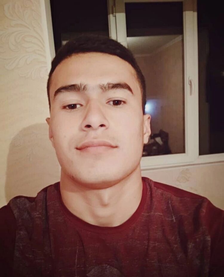  46095633  , 26 ,    