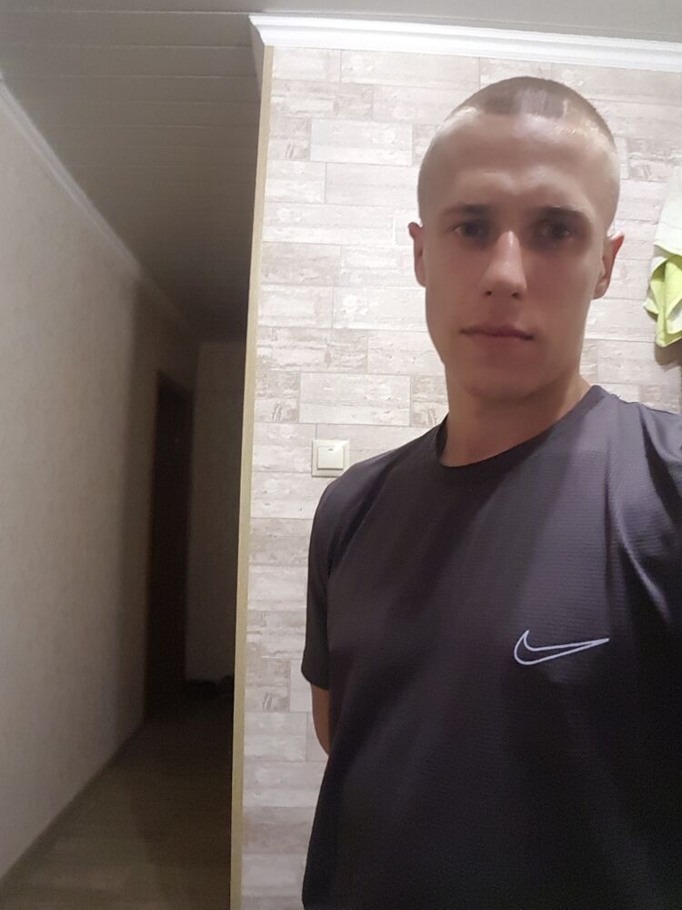  28766643  Vladimir, 32 ,    