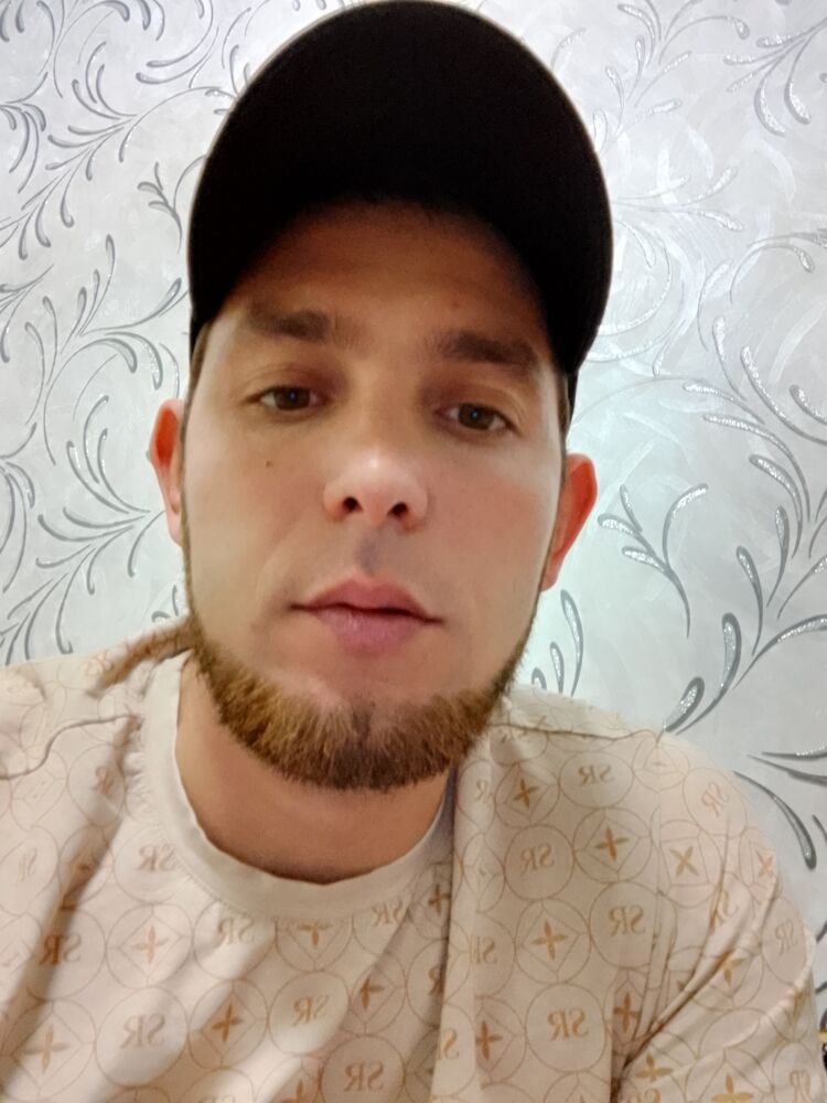  40844913  , 31 ,    