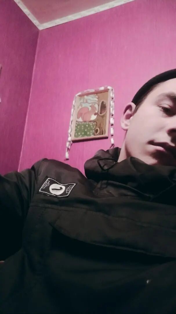  33034493  , 23 ,    