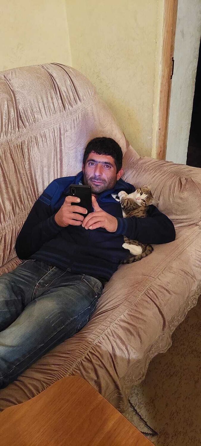  ,   Gevorg, 37 ,   ,   