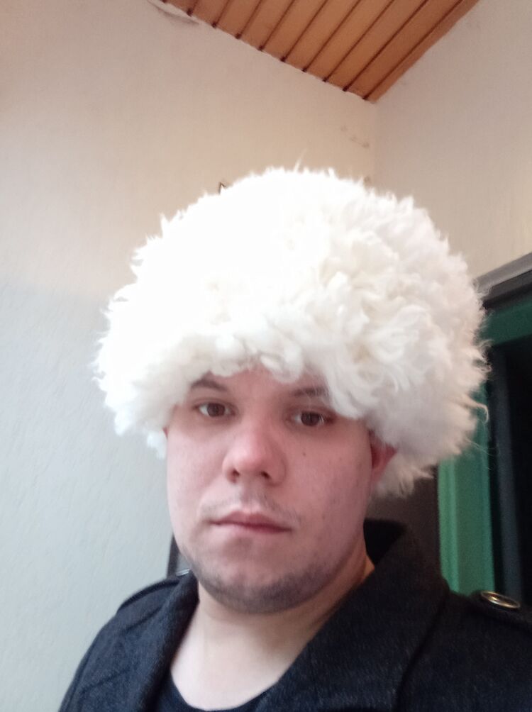  ,   Denis, 31 ,   c 