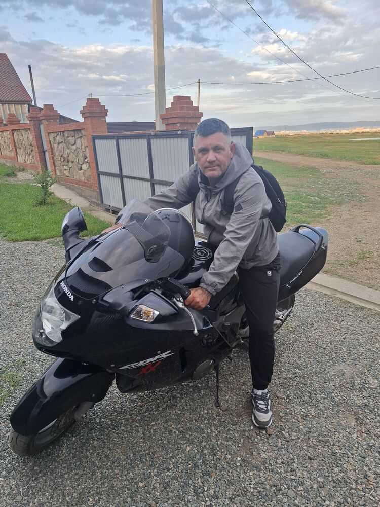  53247683  Maxim, 40 ,    