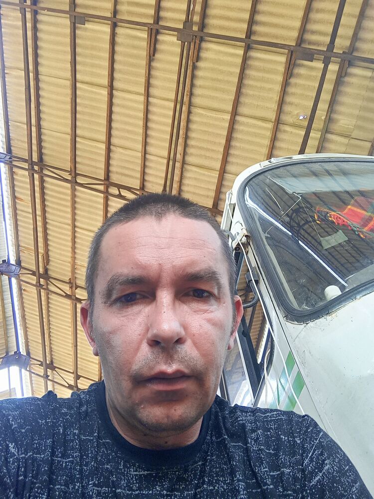  37112893  , 43 ,    