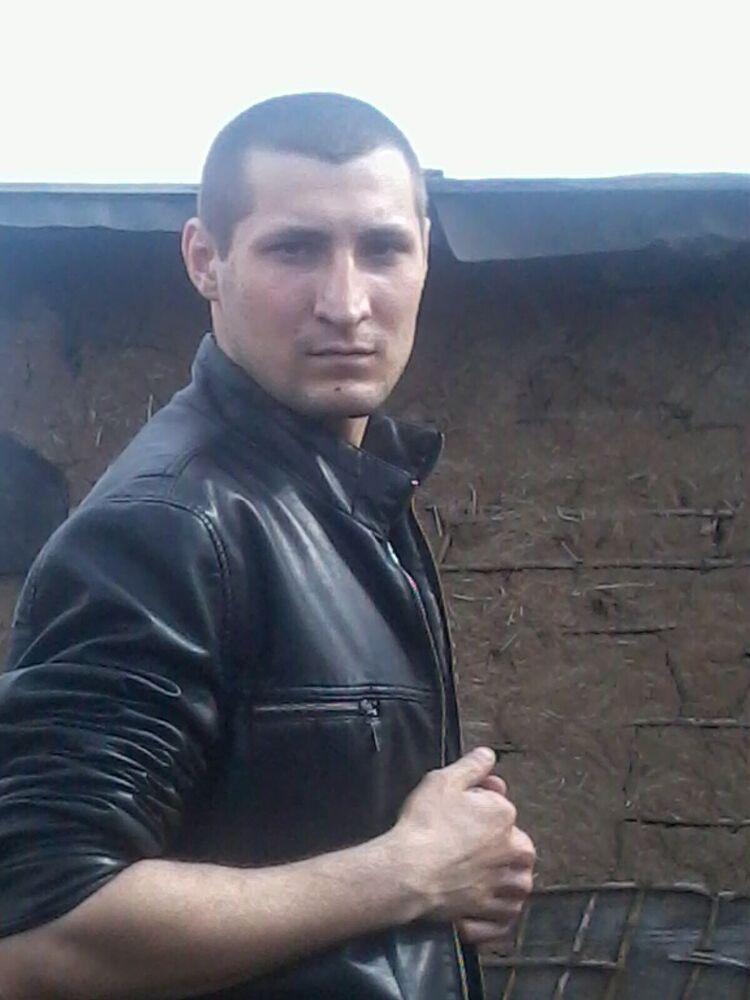  ,   , 33 ,   c 