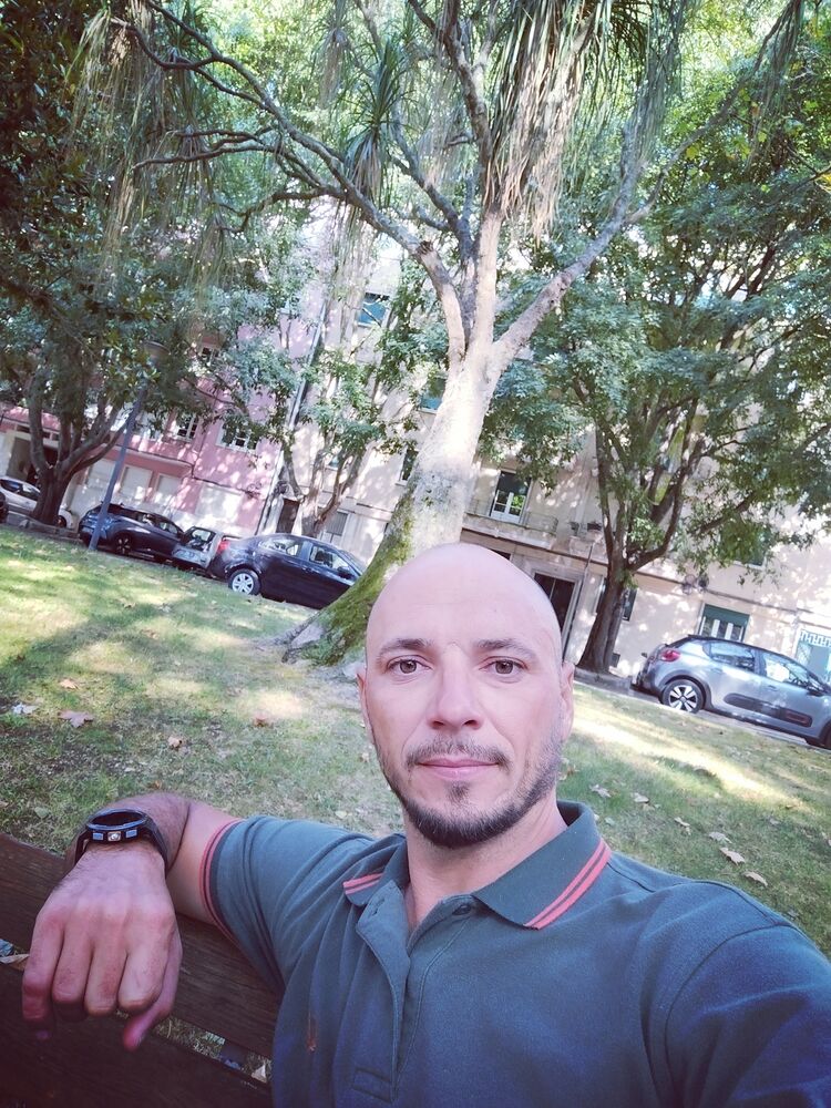  46489113  Igor, 37 ,    