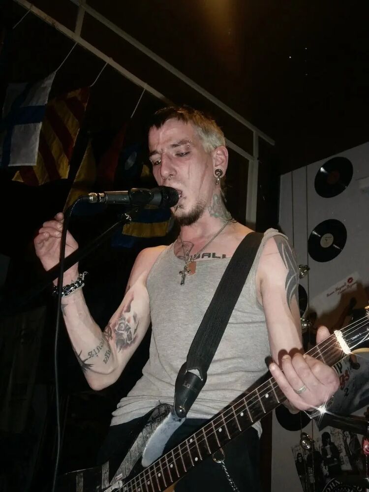  -,   , 38 ,     , c 