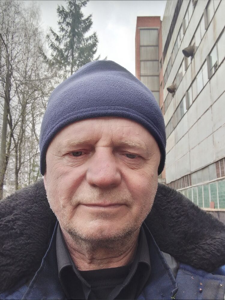  42582353  , 64 ,    