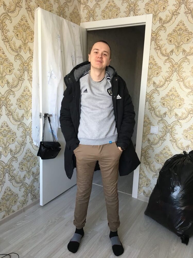  -,   Pavel, 25 ,   ,   
