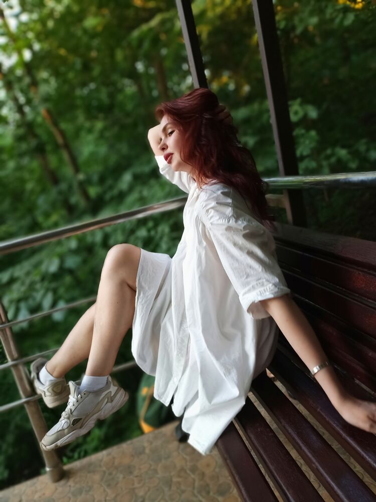  ,   Liza, 28 ,   ,   