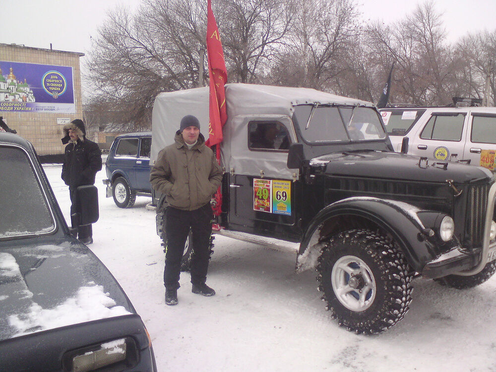  6885663  Sergey, 41 ,    