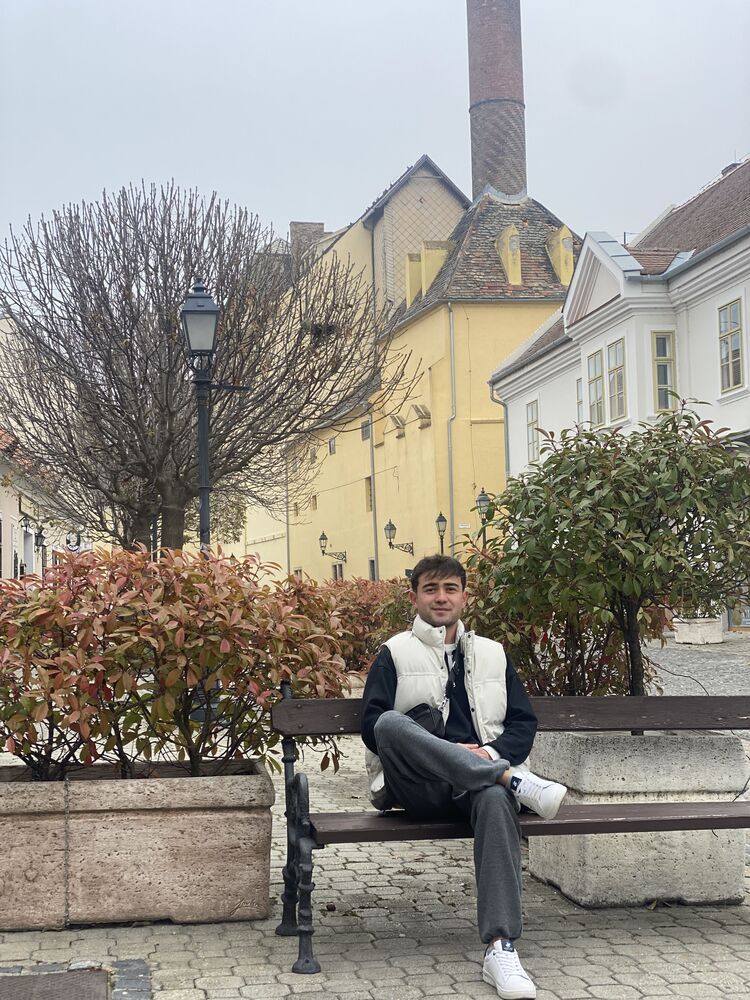  Akaszto,   , 24 ,   ,   