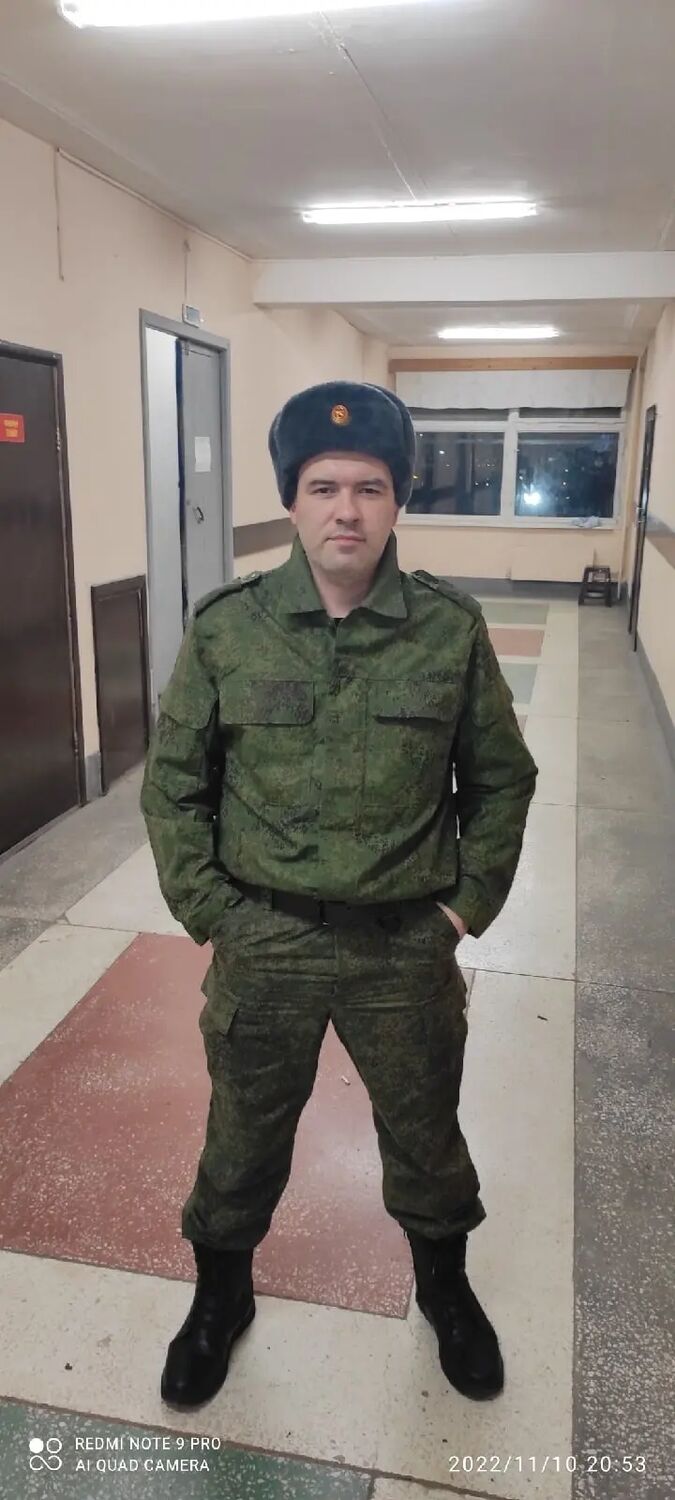  52307083  Andrey, 42 ,    